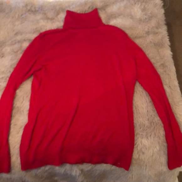 Chaps size small women’s turtle neck RED. NEW! - Picture 1 of 3